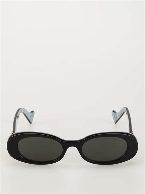 gucci medium oval frame sunglasses|gucci ladies oval sunglasses black.